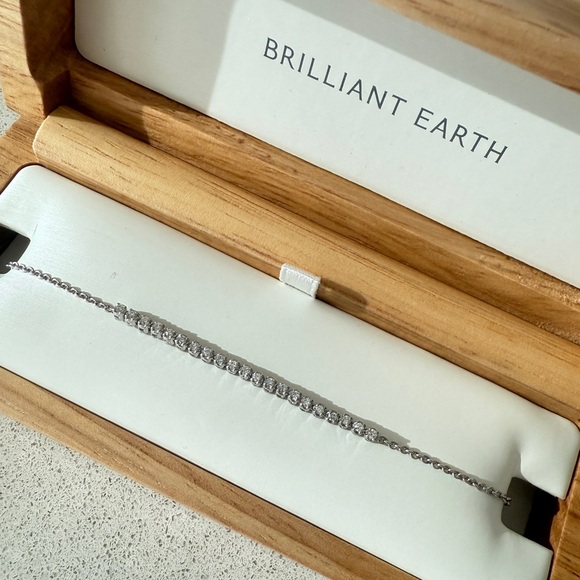 Brilliant Earth Cushion Cut Lab Grown Diamond Tennis Bracelet 925 Silver - Picture 1 of 6